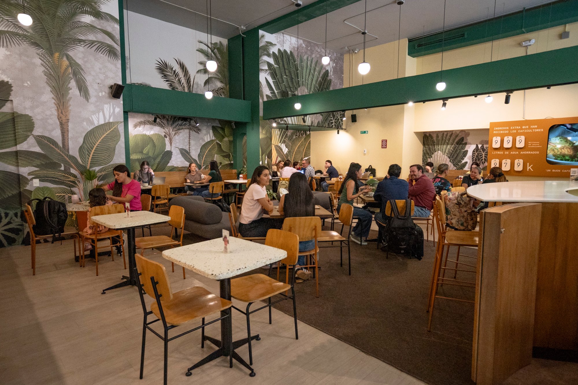 Urbania Café - CC. Oviedo