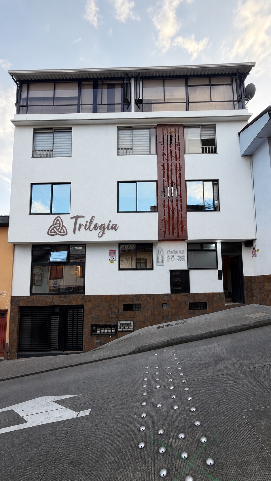 Trilogía work