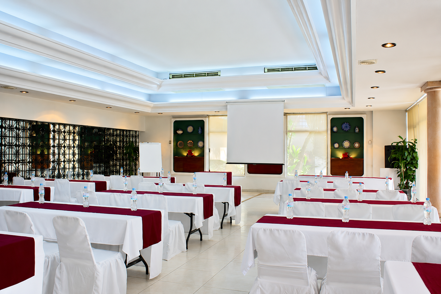 Salón 30 personas – Opción A