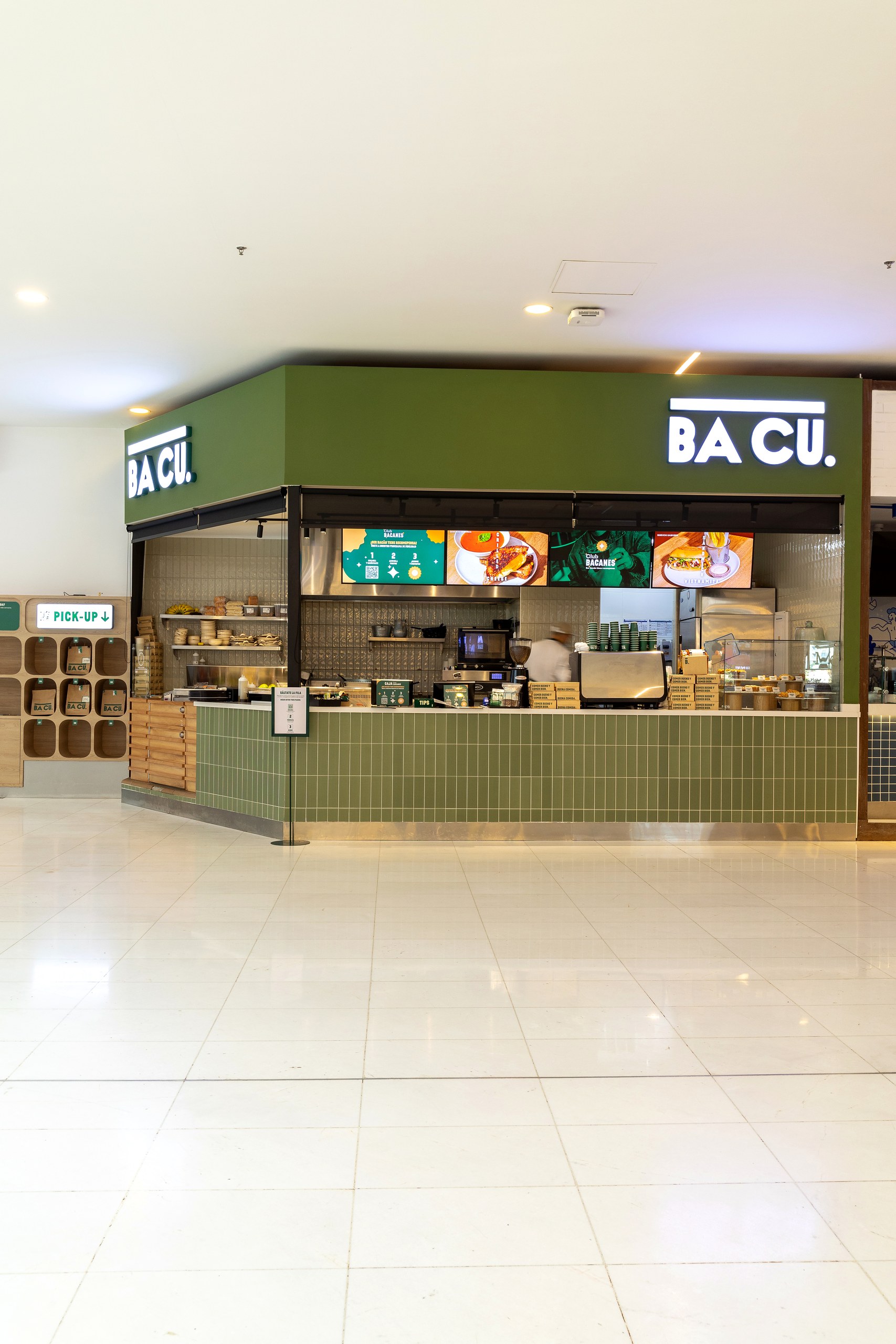 BACU C.C. Plaza Claro