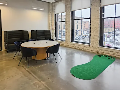 Regus 121 North Washington Avenue