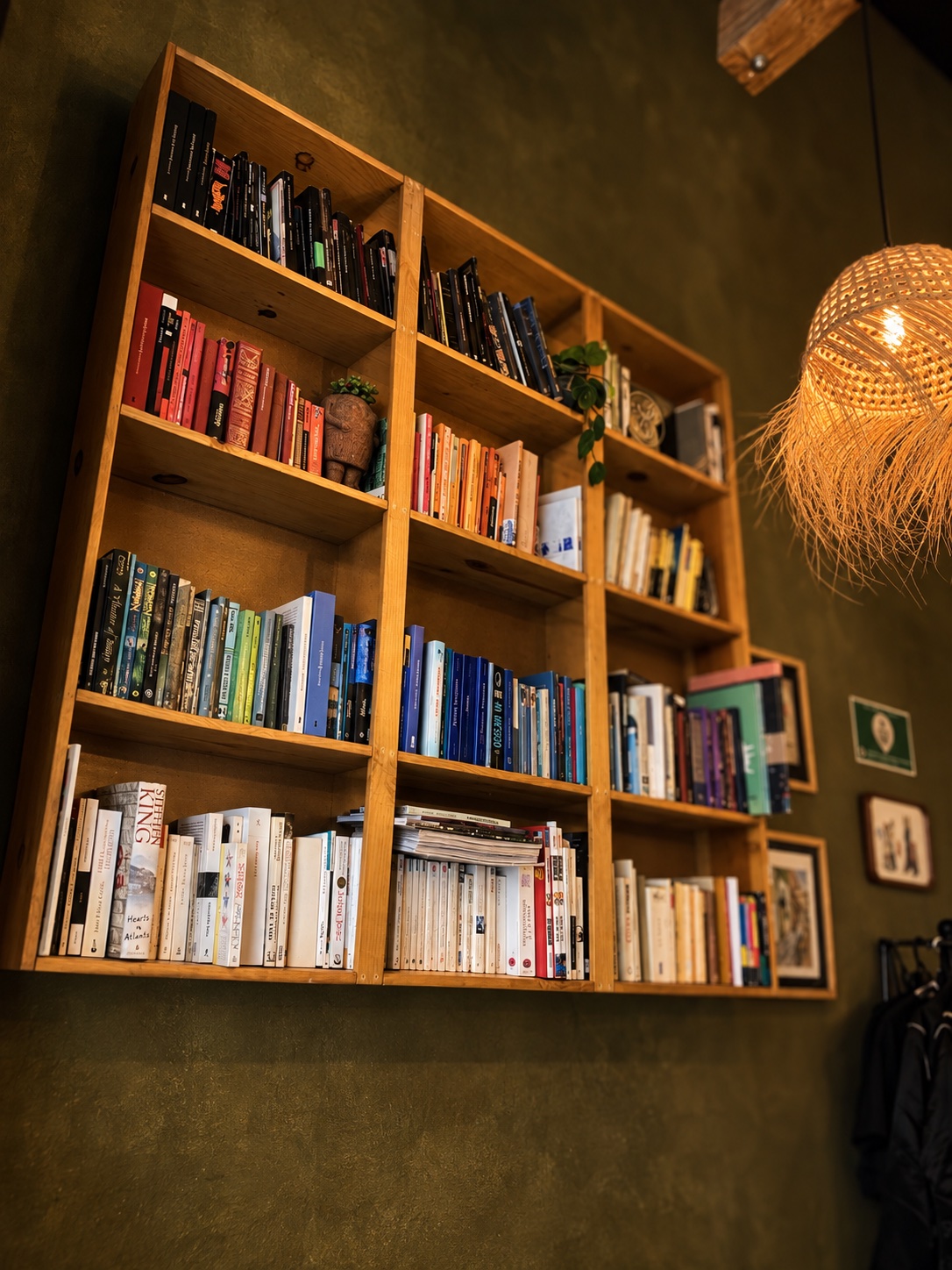 BCBR Specialty Coffee Shop