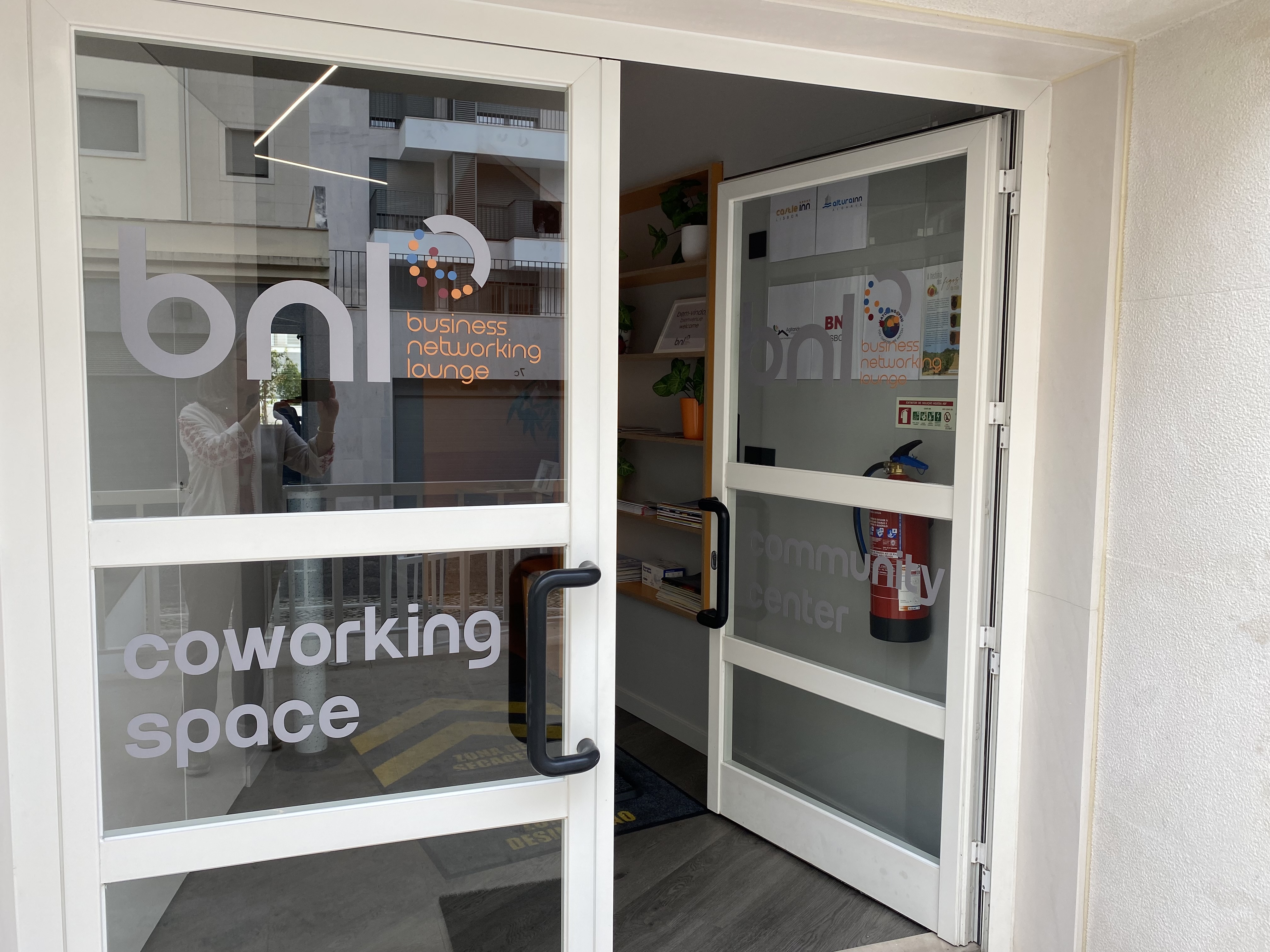 Business Network Lounge