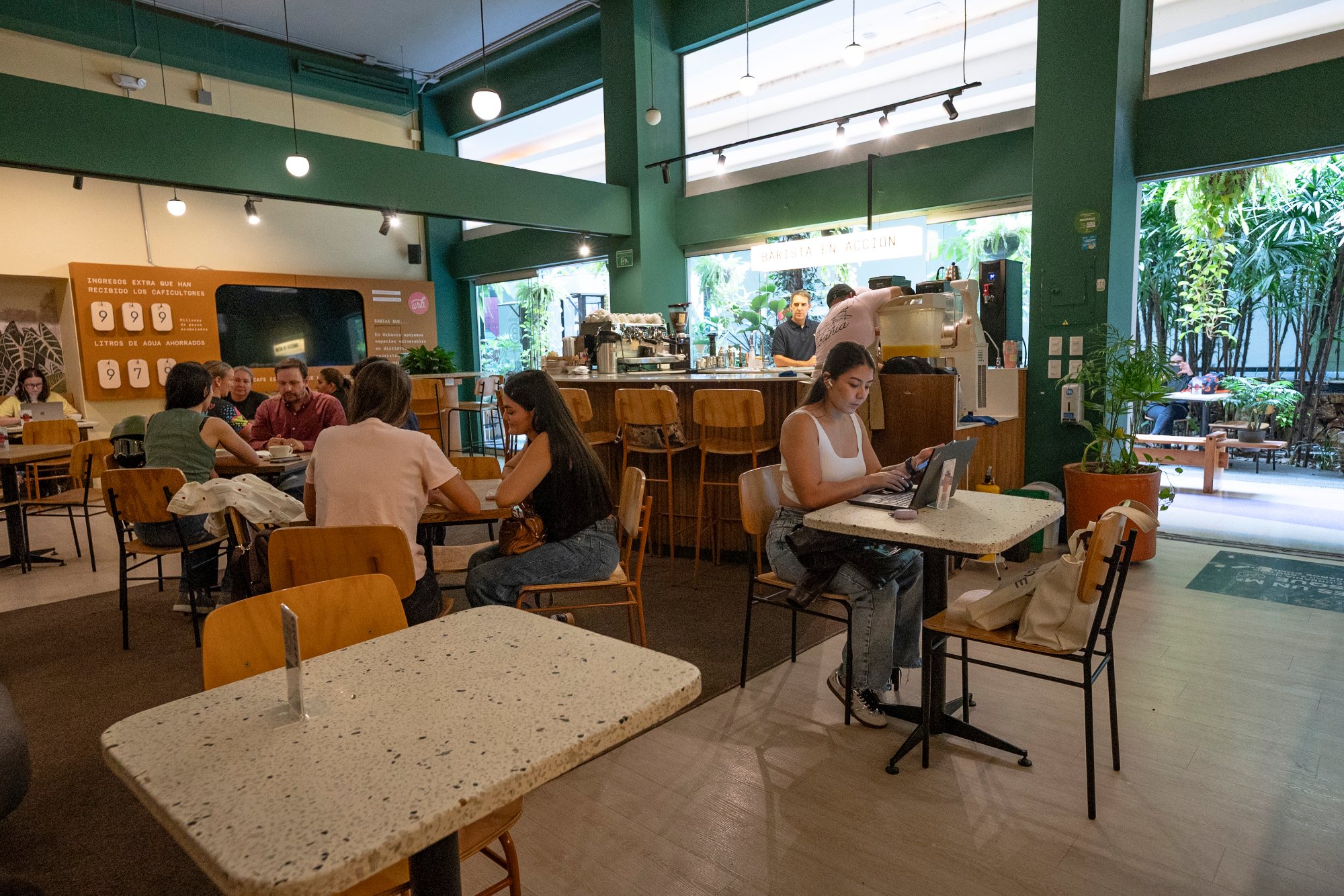 Urbania Café - CC. Oviedo