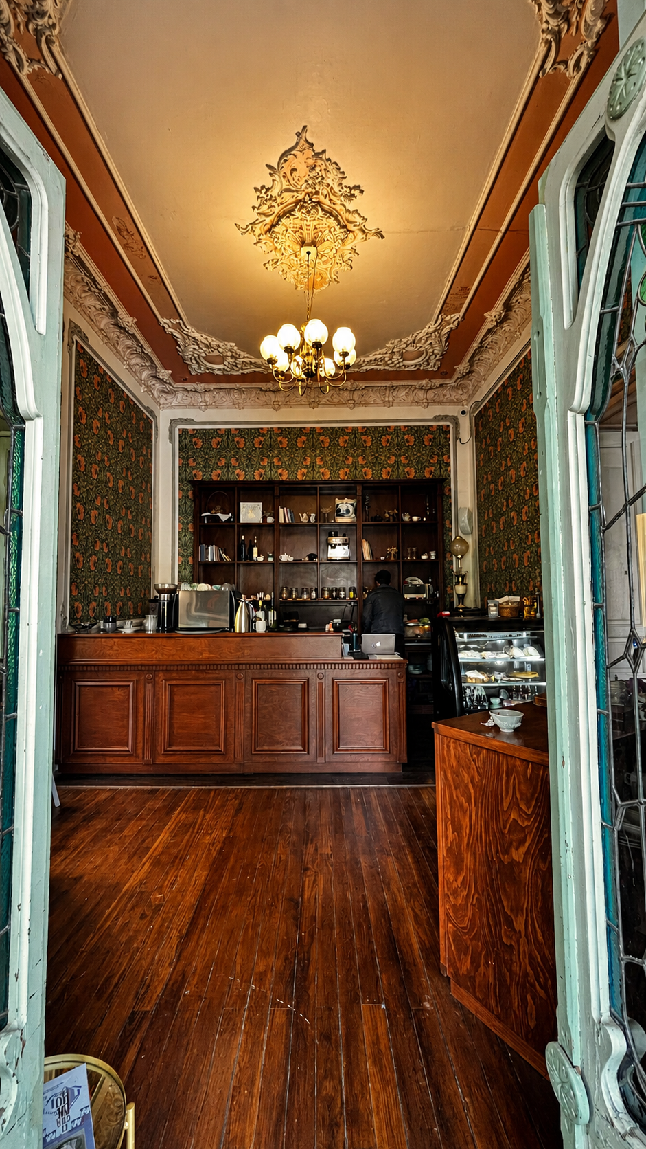Madelie Café