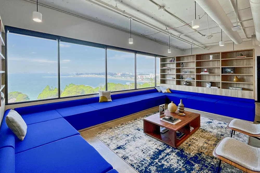 Spaces 1900 Powell Street