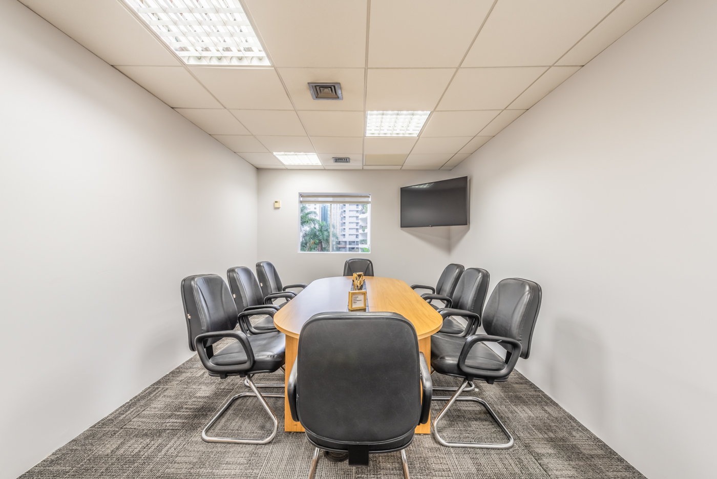 Sala de reunião 104