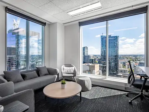 Regus 8085 S Chester Street