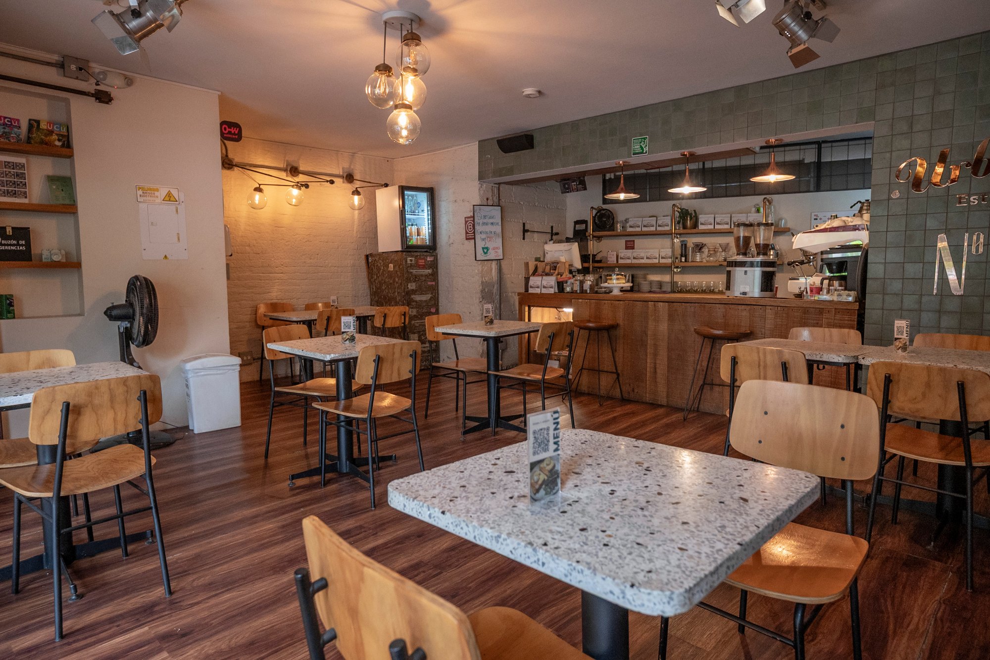 Urbania Café - Calle 8