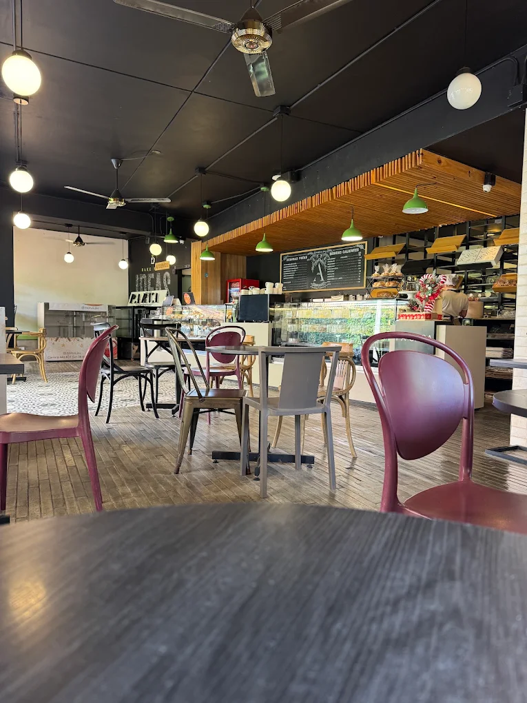 Parva Bakery