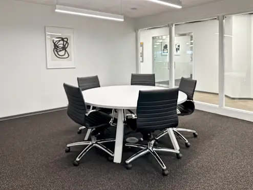 Regus 400 W 48th Ave