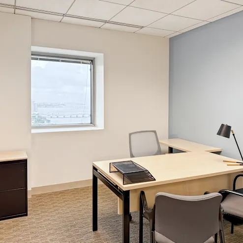 Regus 201 South Biscayne Boulevard