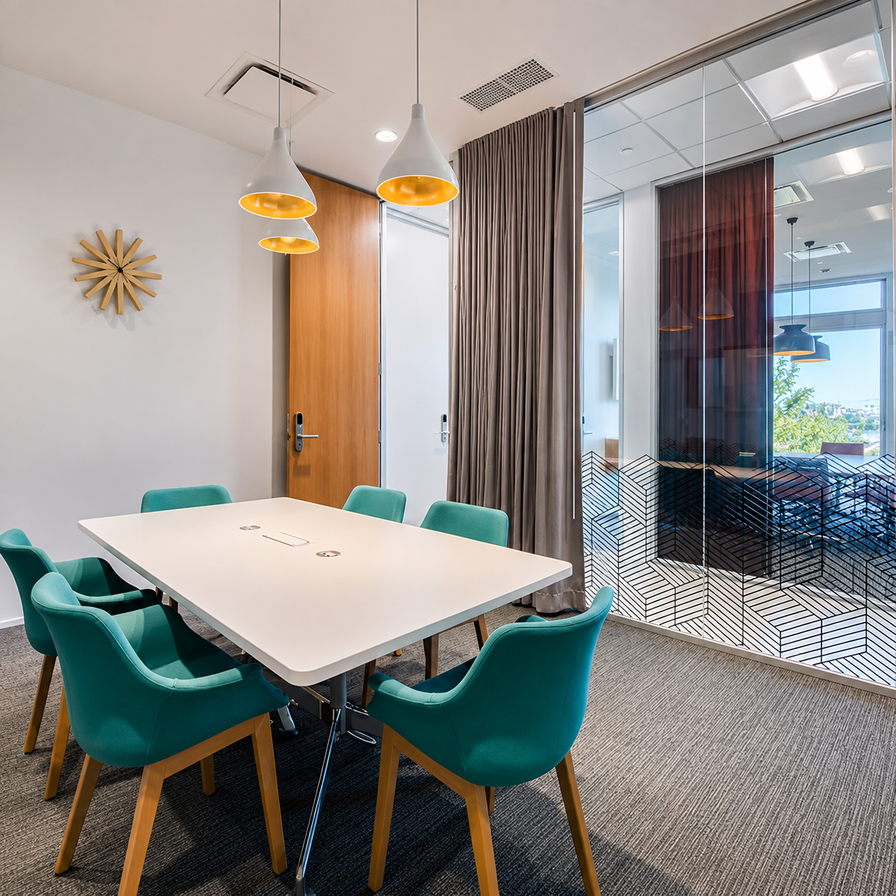 Meeting Room - 4 people