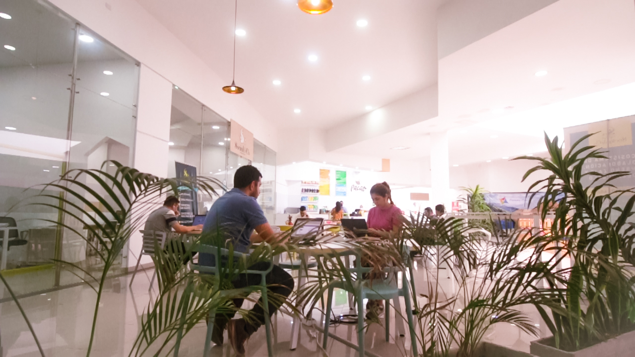 Social & Co Coworking - Pereira Plaza