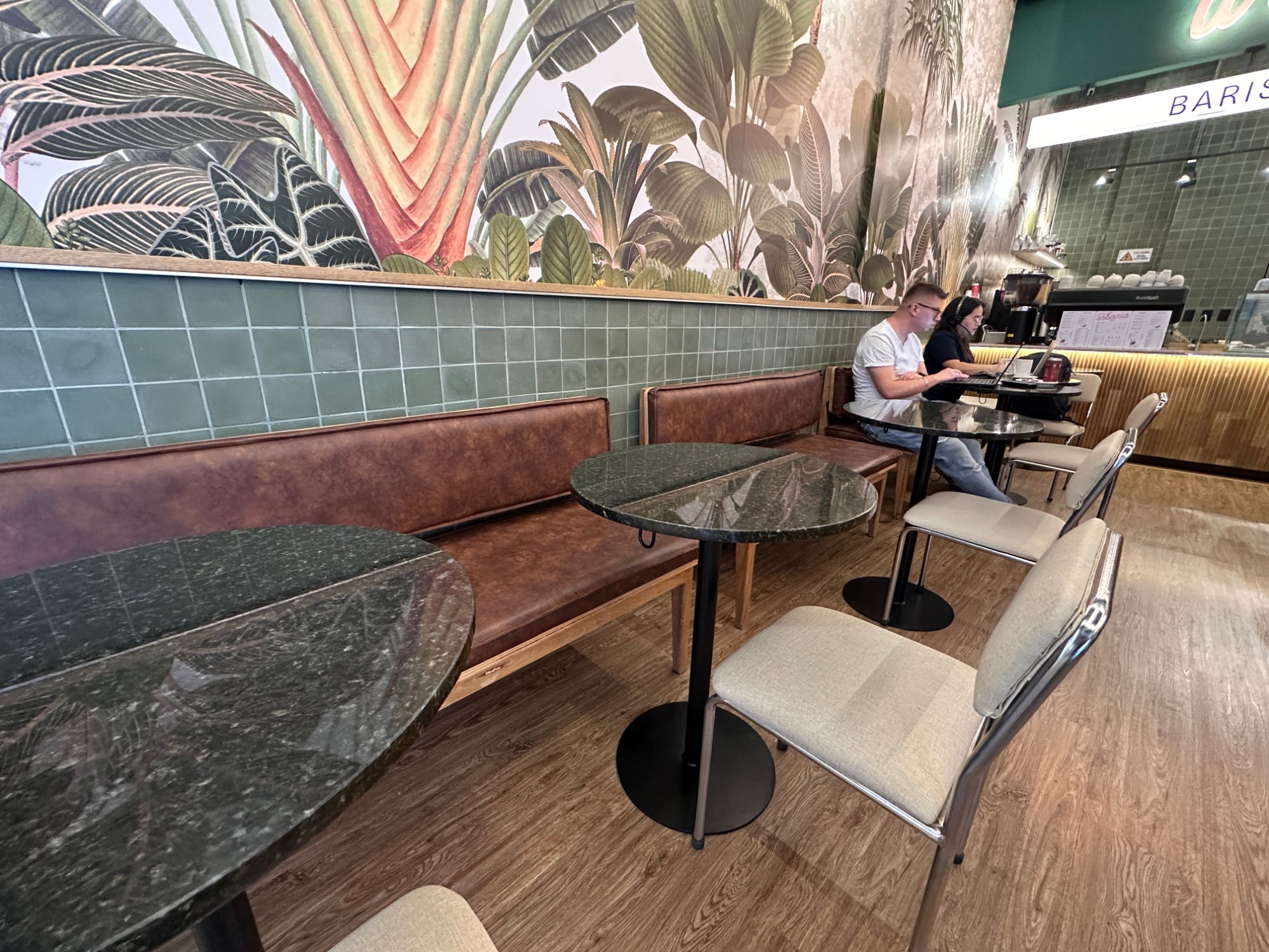 Urbania Café - CC. Santafé